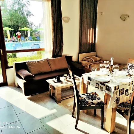 Diamond Palace Apartman Napospart