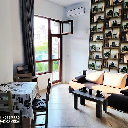 Diamond Palace Apartment