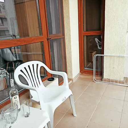 Diamond Palace Apartment