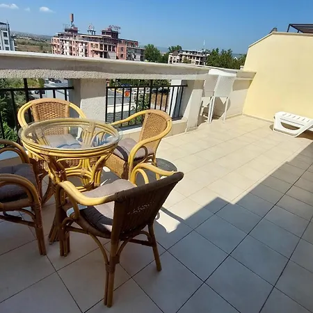 Diamond Palace Apartment