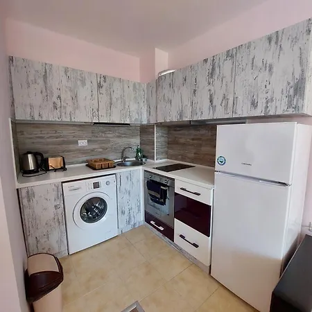 Diamond Palace Apartment