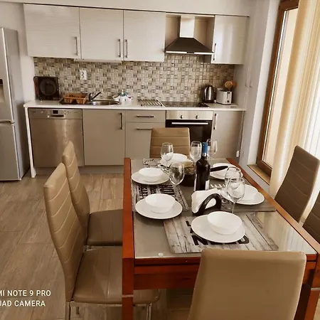 Diamond Palace Appartement *