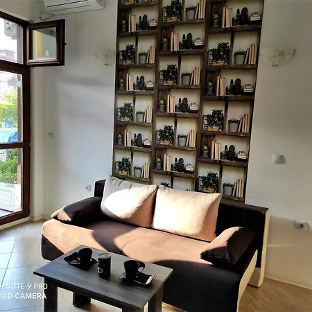 Diamond Palace Appartement *