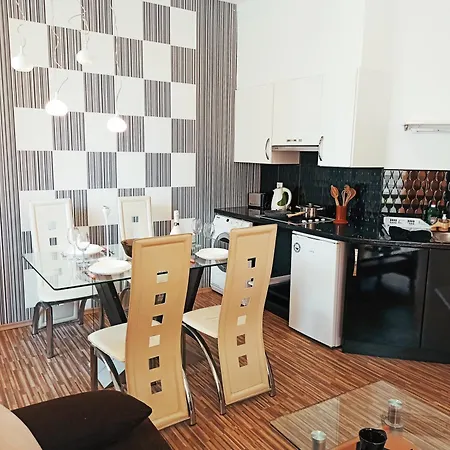 Diamond Palace Appartement *